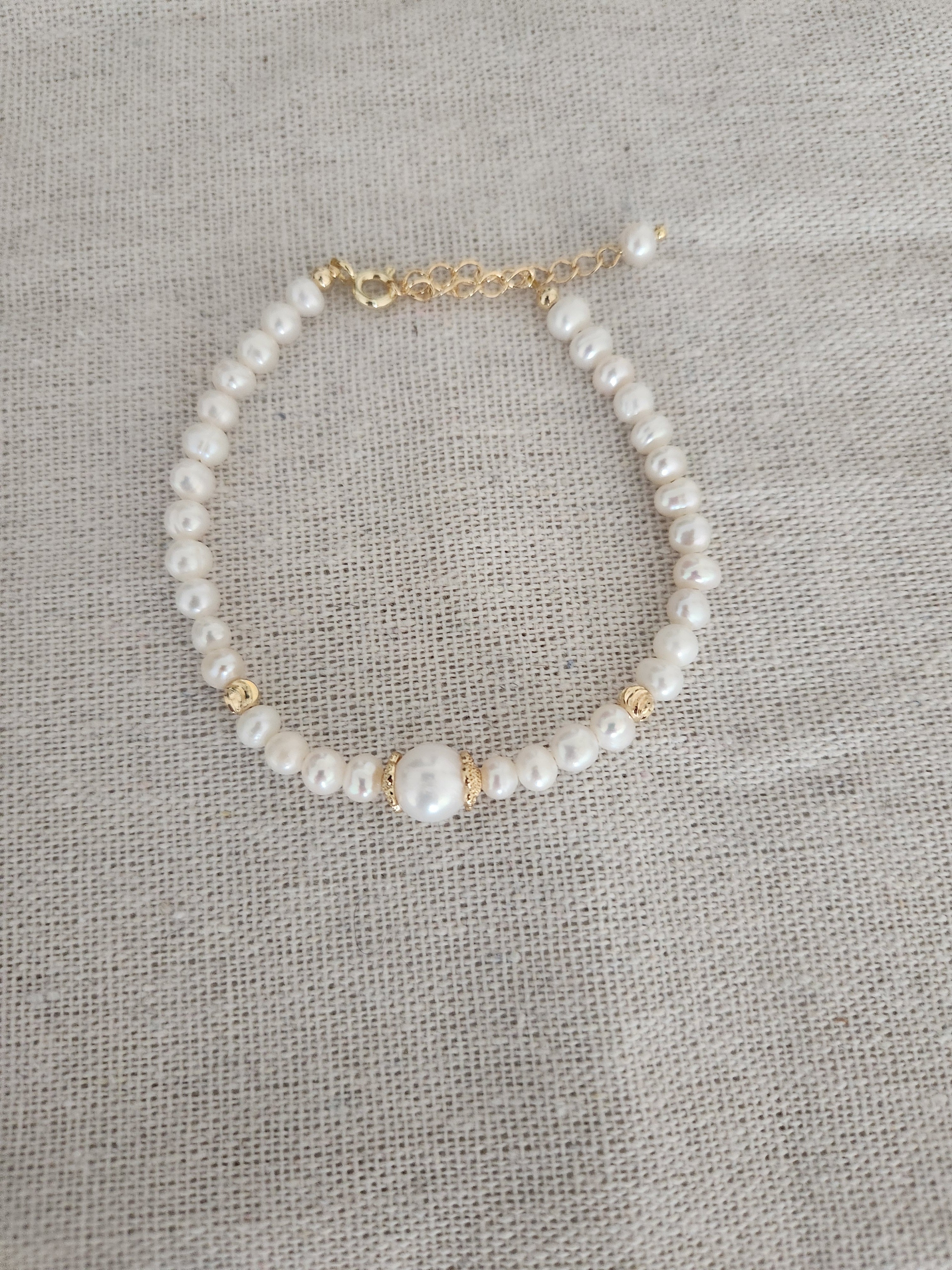 Pulsera de Perlas de Agua Dulce en Plata Reciclada – Joyería de Segunda Llama