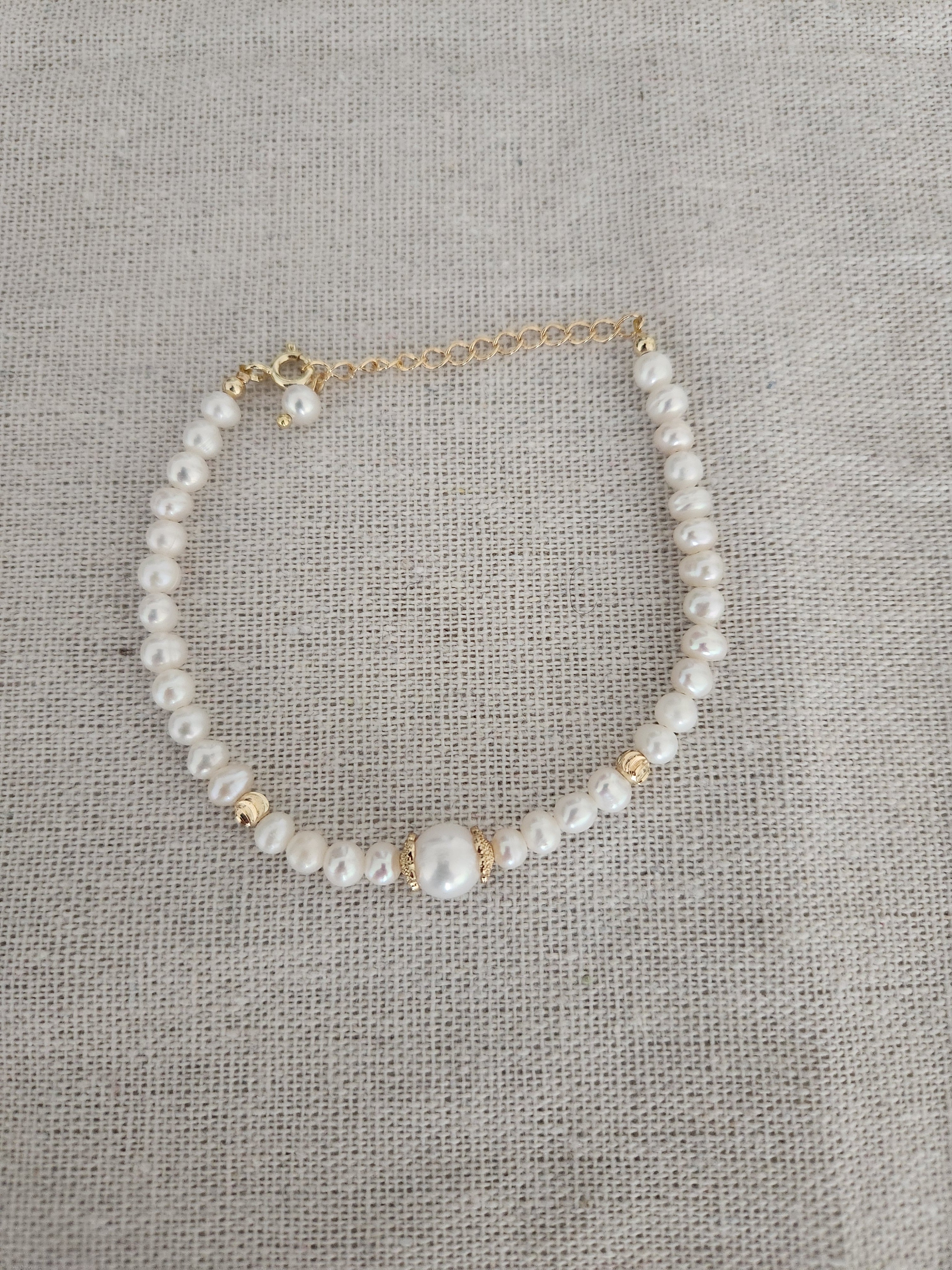 Pulsera de Perlas de Agua Dulce en Plata Reciclada – Joyería de Segunda Llama