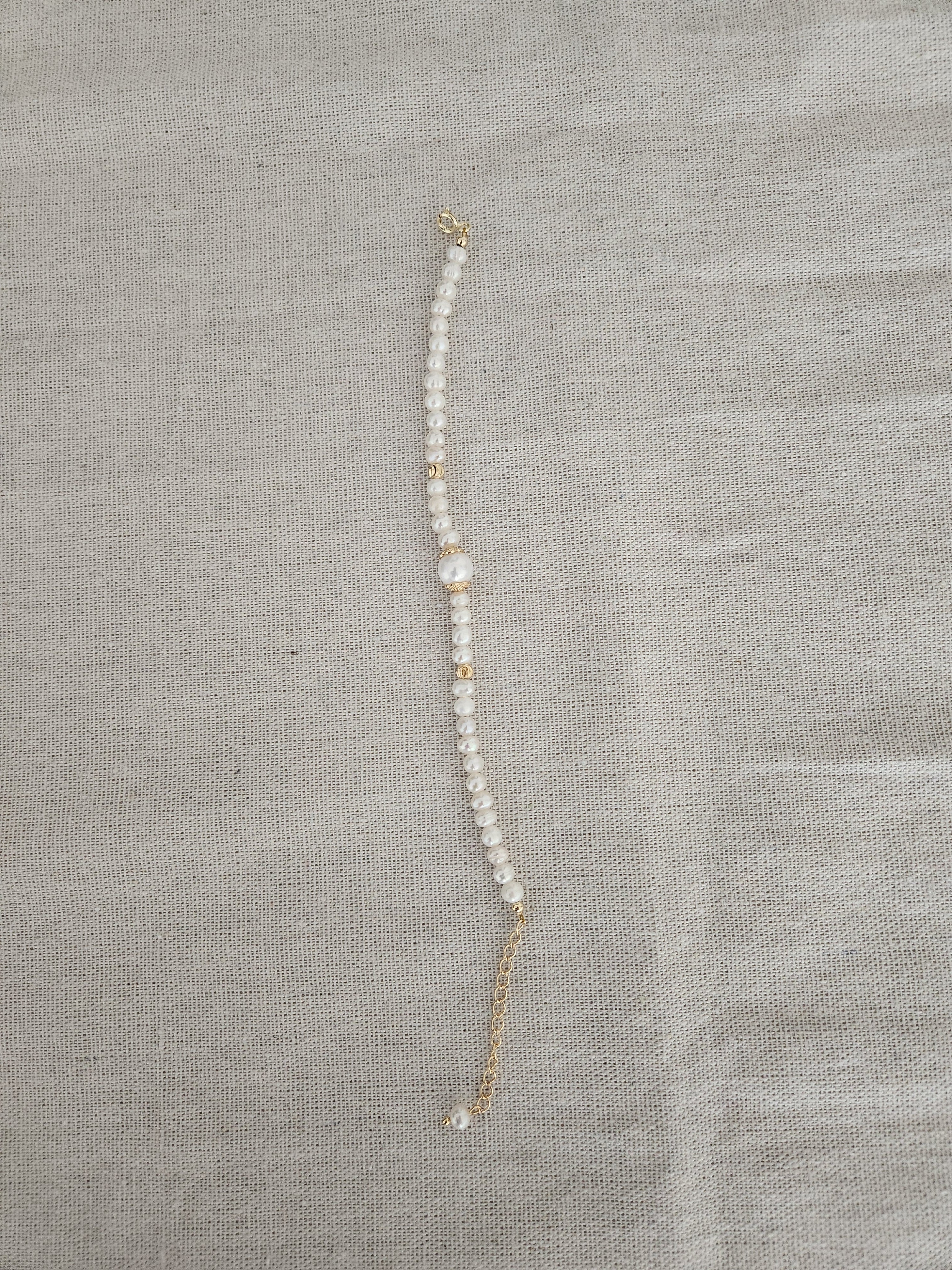 Pulsera de Perlas de Agua Dulce en Plata Reciclada – Joyería de Segunda Llama