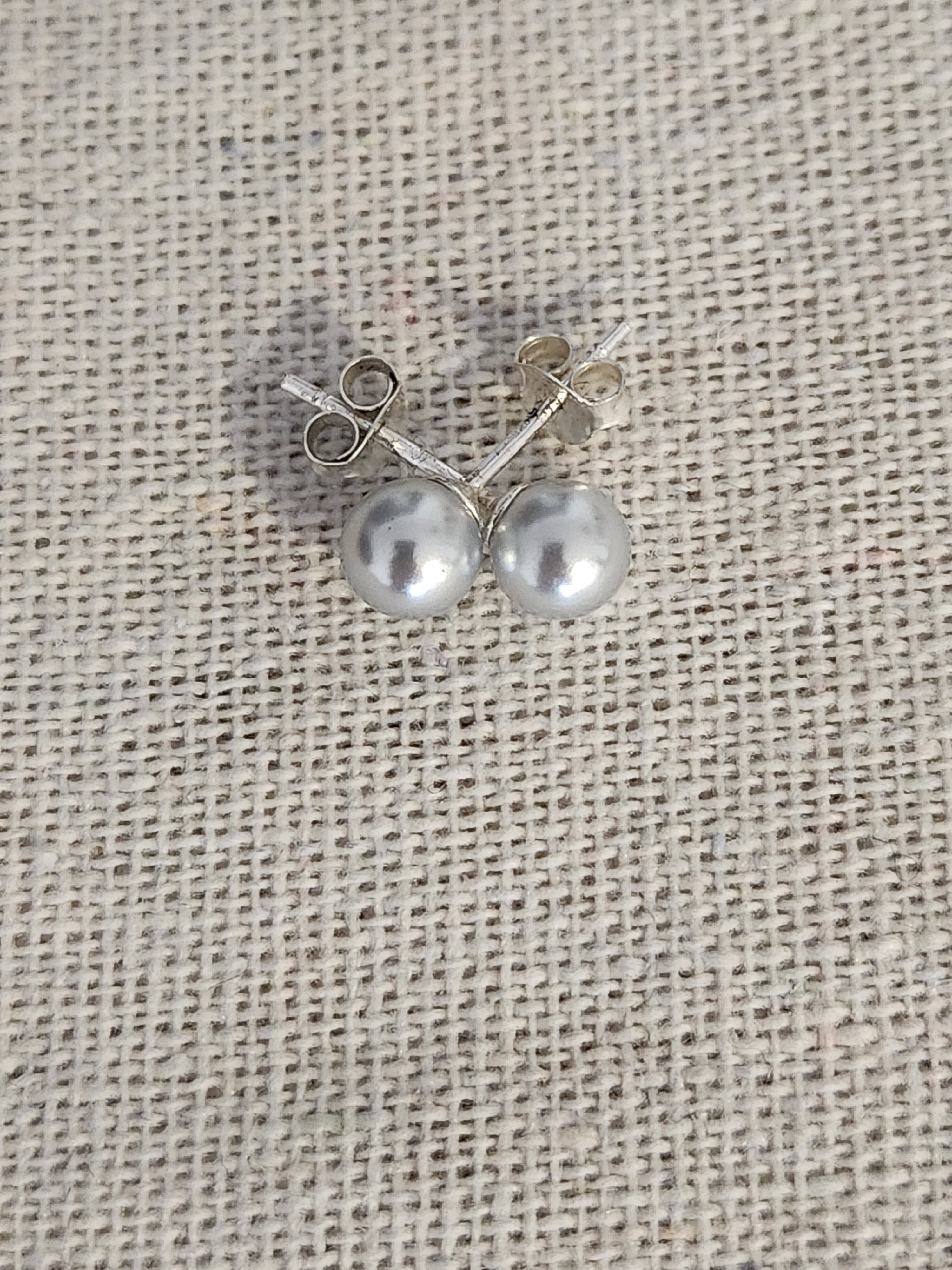 Pendientes de Perla Plata 6 mm en Plata Reciclada 925
