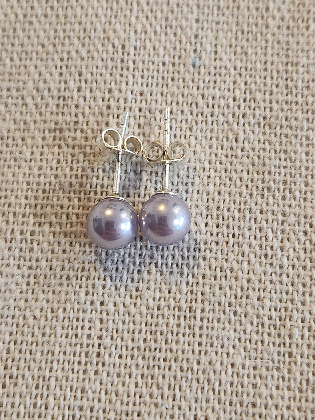 Pendientes de Perla Malva en Plata Reciclada 925 — 6 mm