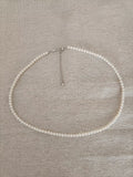 Collar clavicular de perlas 3 mm con plata reciclada y detalle de corazón